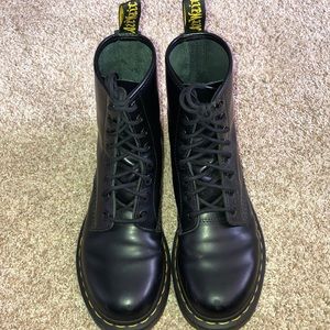Dr. Marten’s Black Boots Size 8 Women